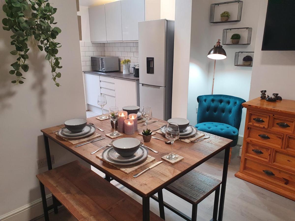 Victoria House - 3 Bedrooms, 3 Bathrooms By Cliftonvalley Apartments Bristol Exterior photo